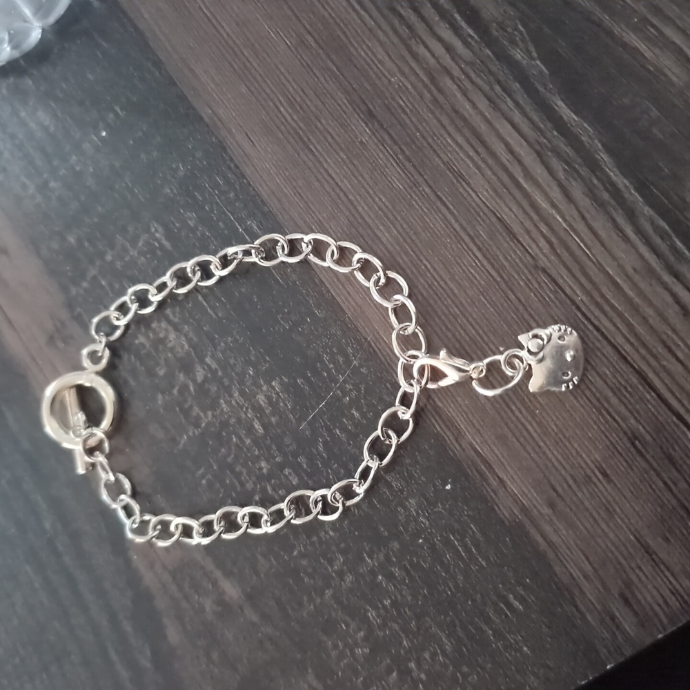 Hello Kitty bracelet NWOT